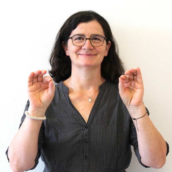 Dora Schär